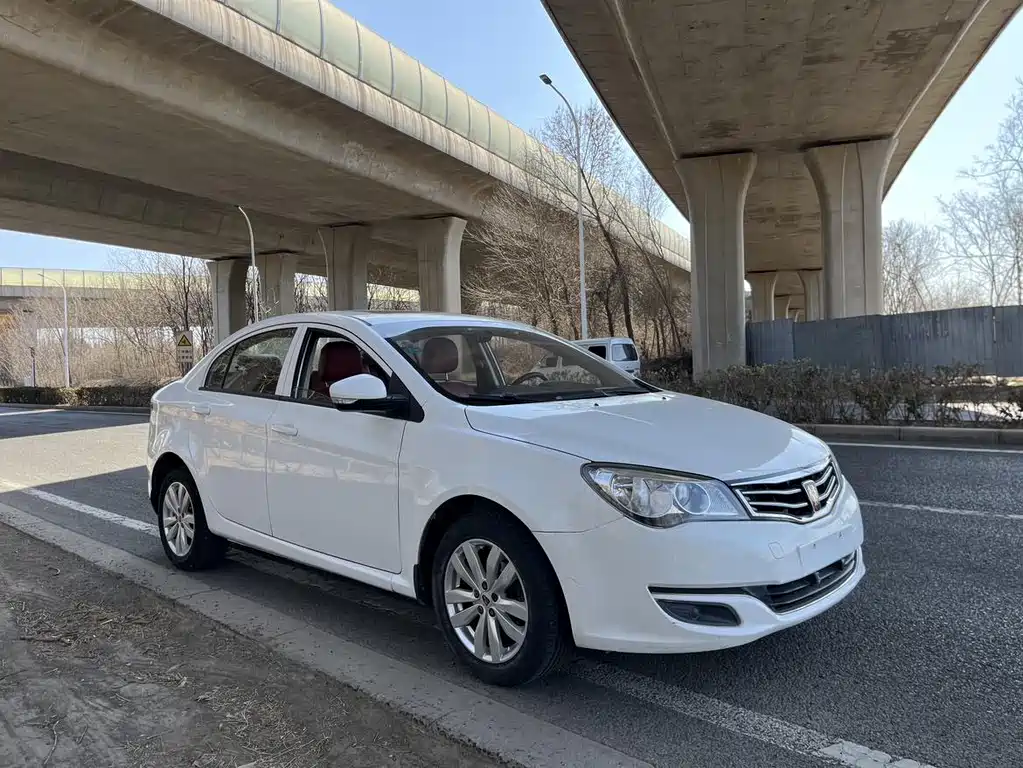 Roewe 350 1.5 L Auto Luxury Sunroof