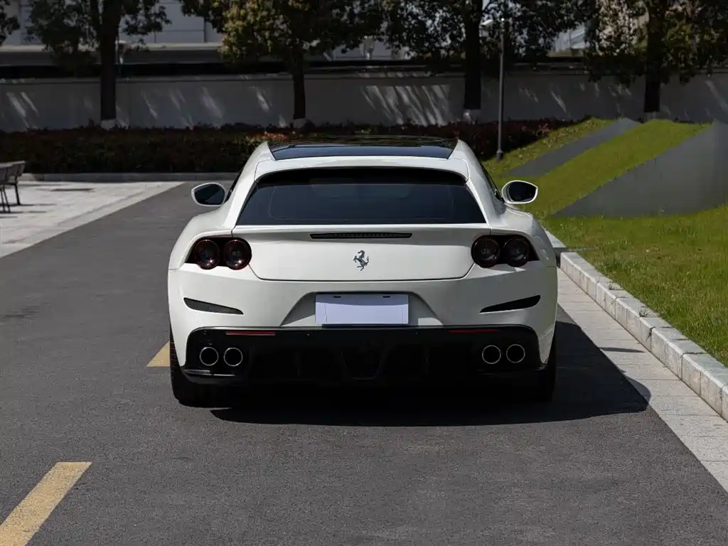 GTC4 Lusso 3.9 T V8