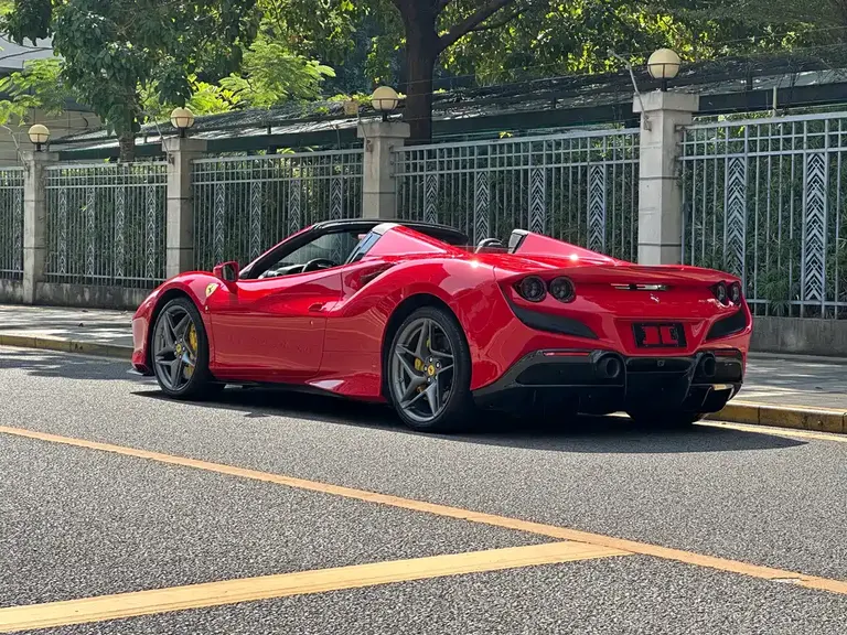 Ferrari F8 Spider 3.9 T V8