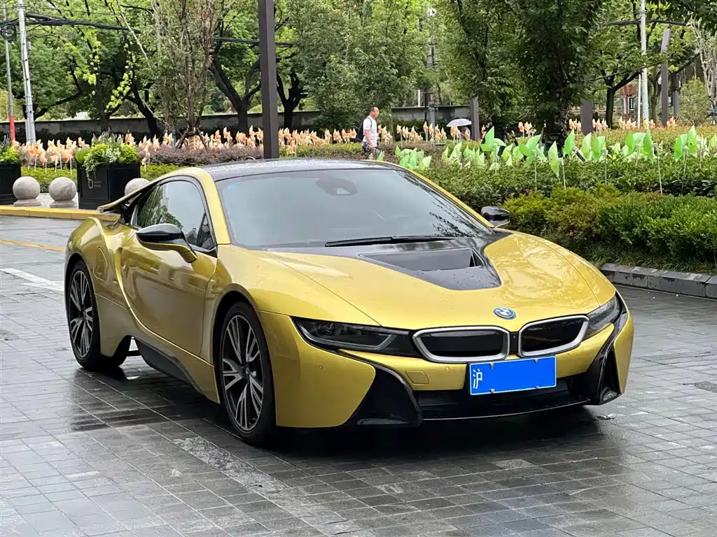 BMW i8 Limited
