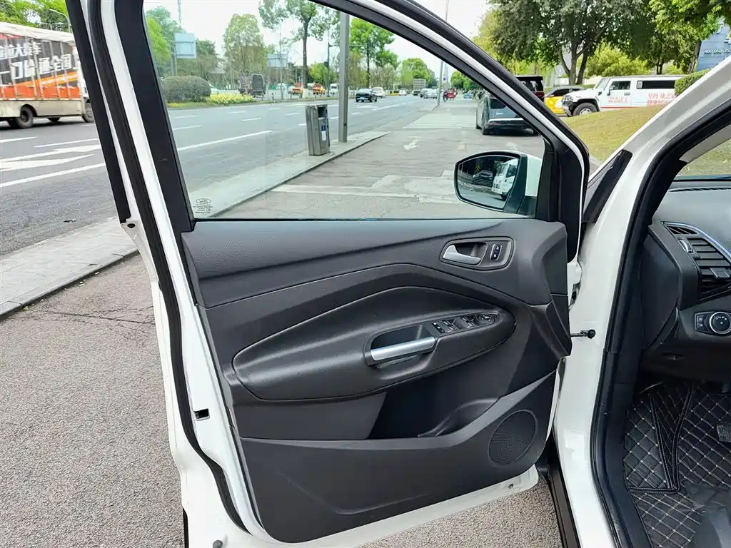 Kuga 翼虎 2019款 EcoBoost 245 四驱豪翼型 国VI