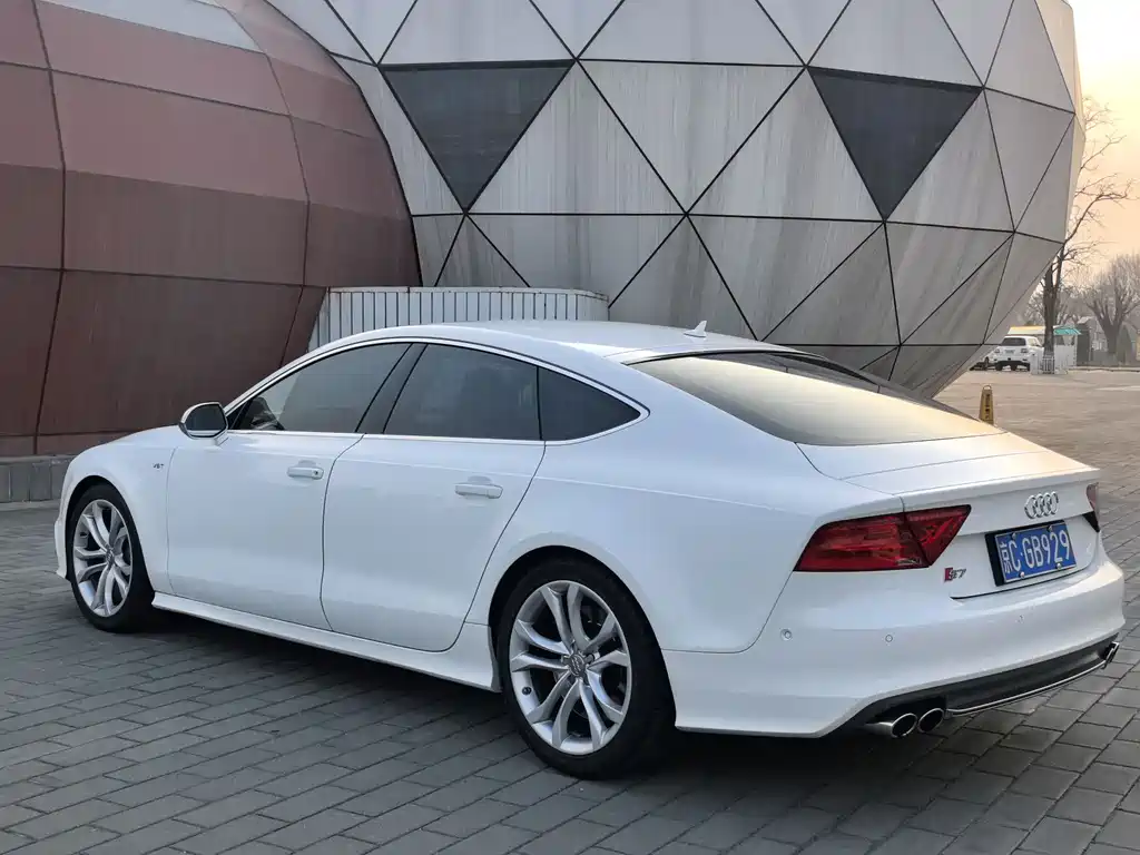 Audi S7 4.0 TFSI quattro