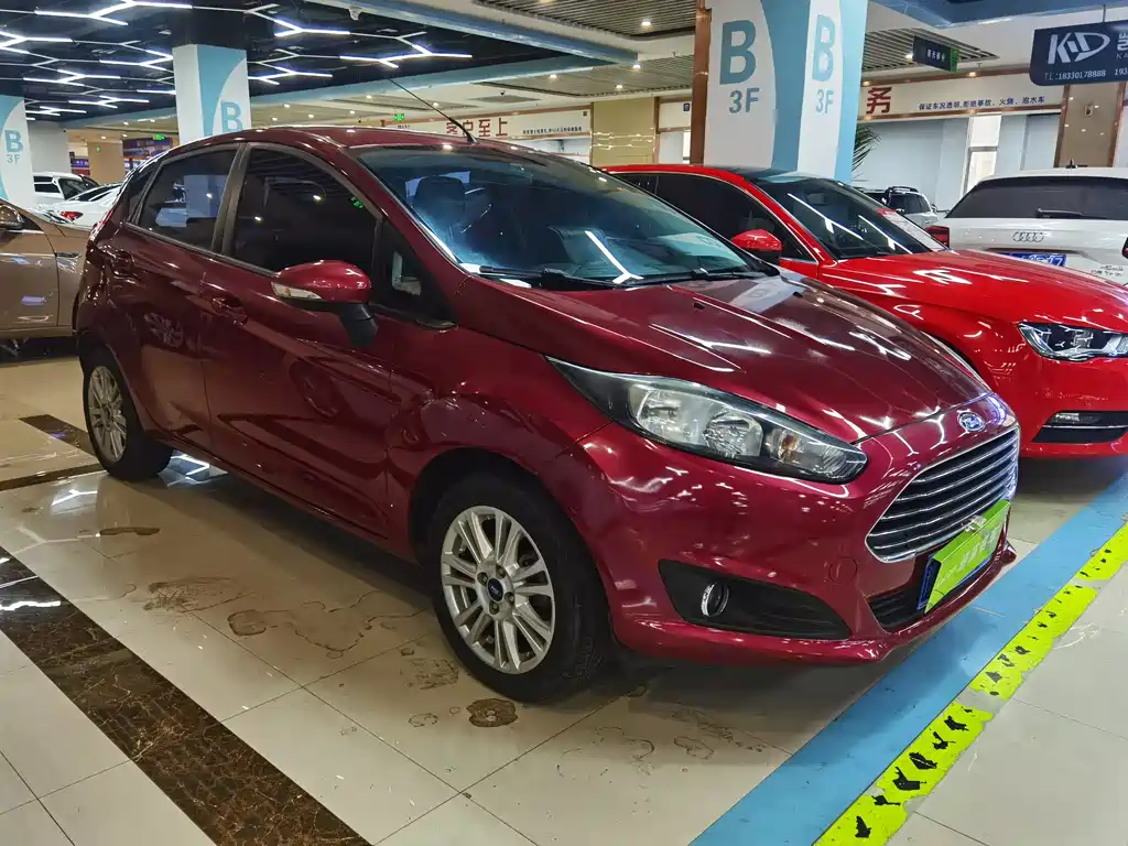 Fiesta Hatchback 1.5 L Auto Fashion
