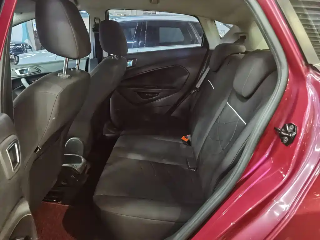 Fiesta Hatchback 1.5 L Auto Fashion