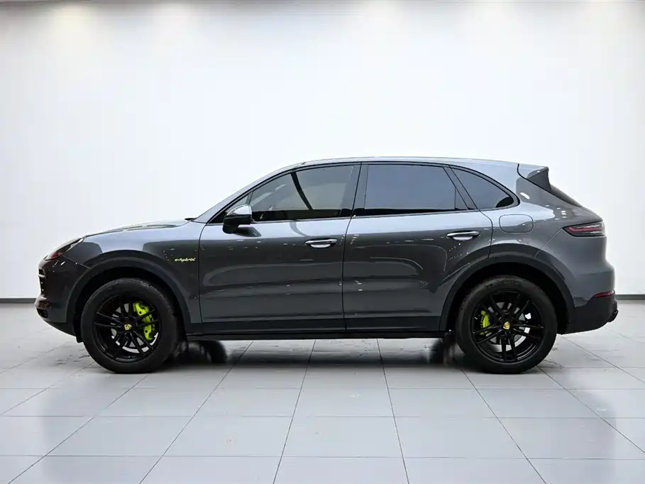 Cayenne NEV Cayenne E-Hybrid 2.0 T