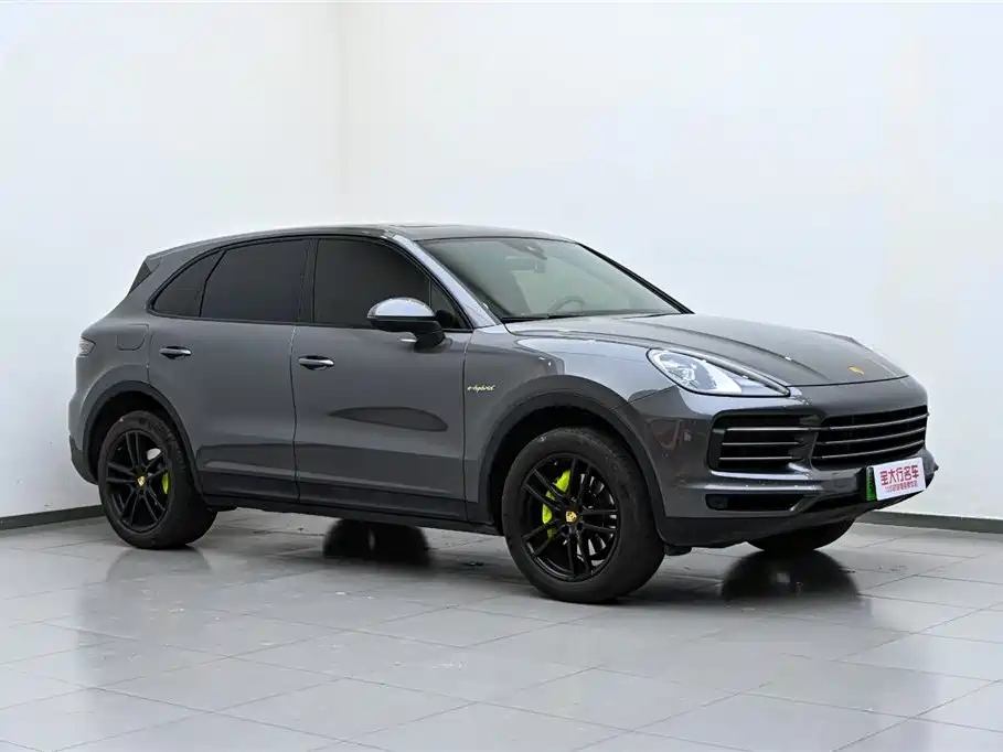 Cayenne NEV Cayenne E-Hybrid 2.0 T