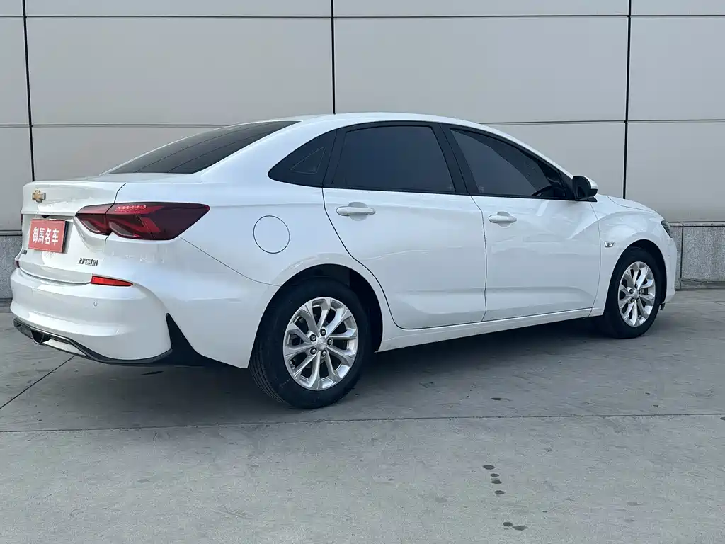 Monza 1.5 L DCT Joy