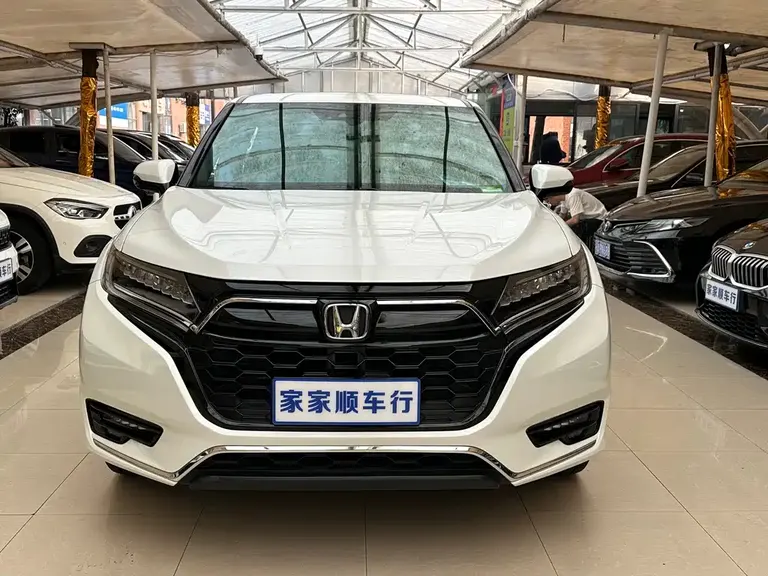 Honda UR-V 240 TURBO 2 WD Elegant