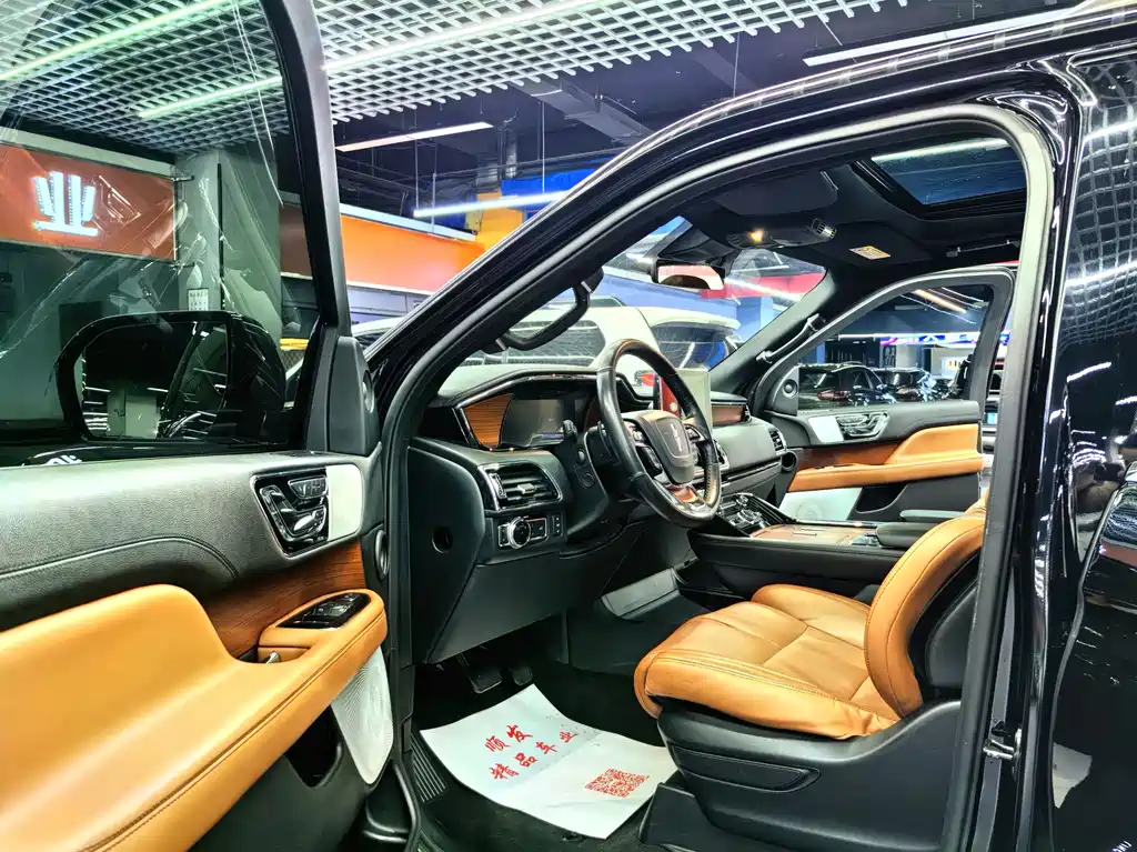 Navigator 3.5 T Honor Shine