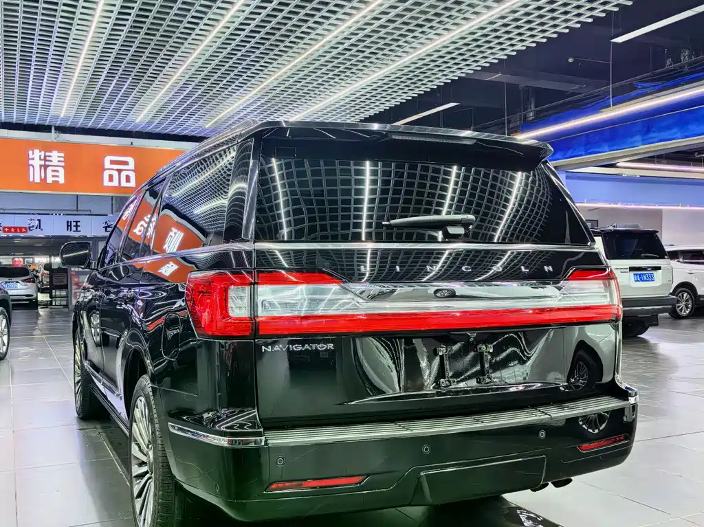 Navigator 3.5 T Honor Shine