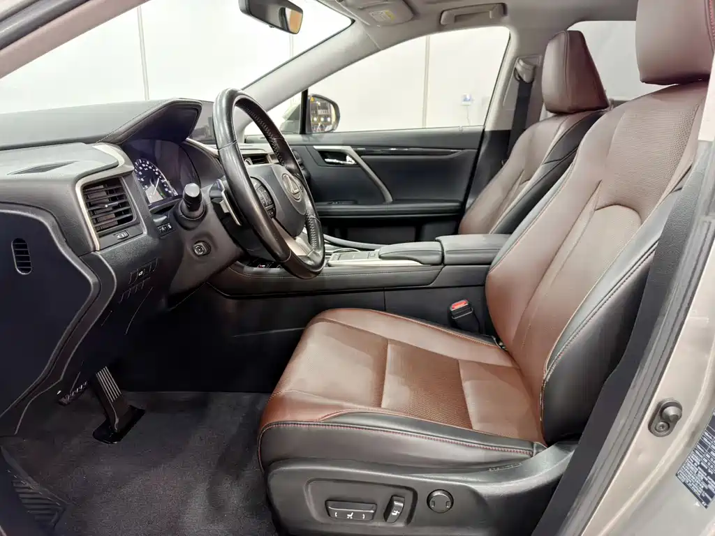 Lexus RX 300 2 WD Elite CN-VI