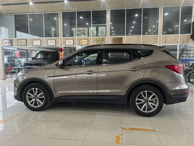 Hyundai Santa Fe 2.0 T Auto 4 WD Top