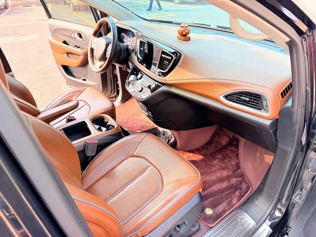 Pacifica (Import) 3.6 L Premium