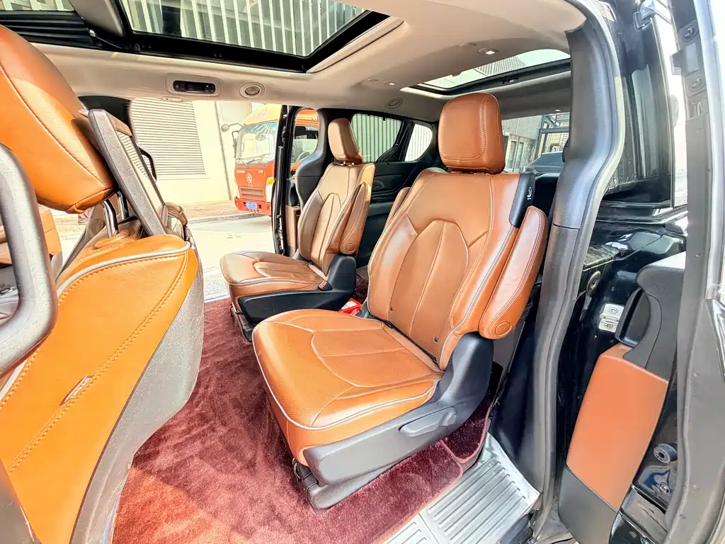 Pacifica (Import) 3.6 L Premium
