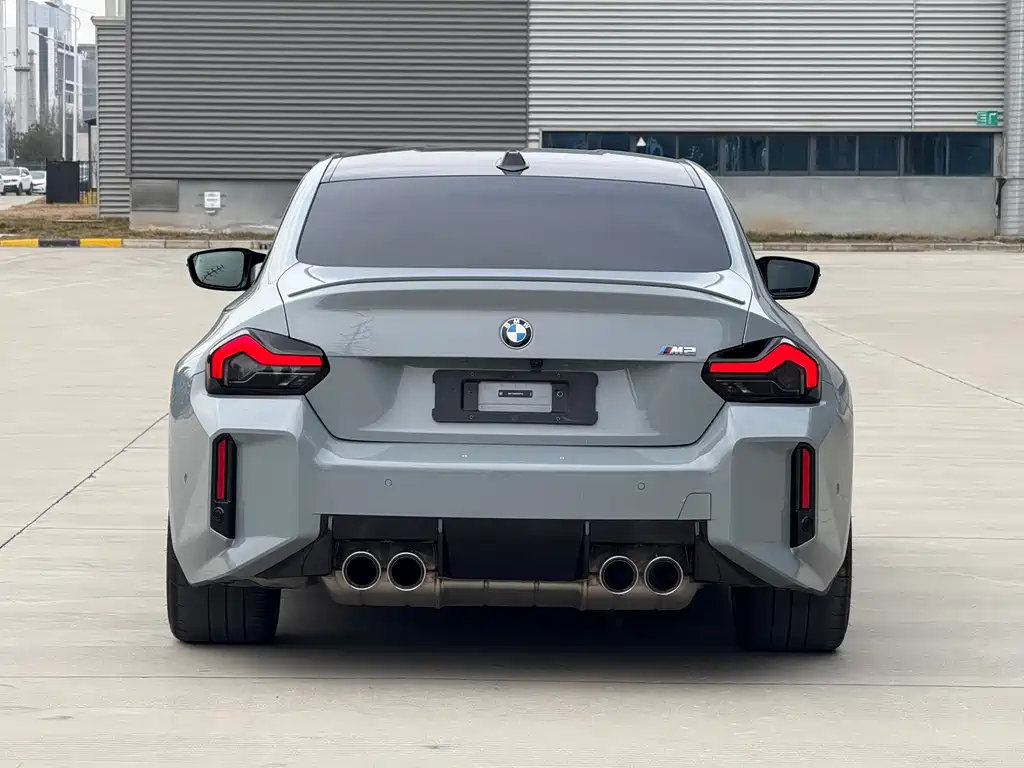 BMW M2