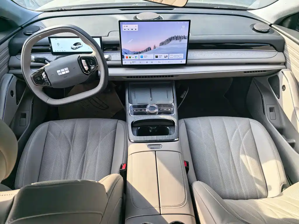 Galaxy Xingyao 8 130 km EM-i Premium