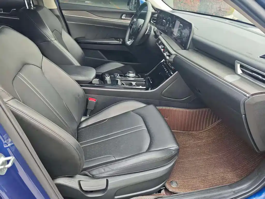 Kia K5 270 T CVVD Luxury Tech