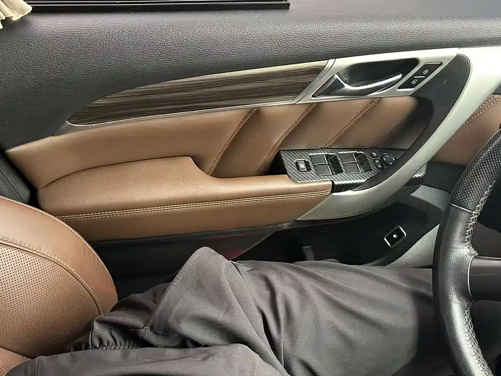Haval H9 2.0 T Diesel 4 WD Luxury 7-seat