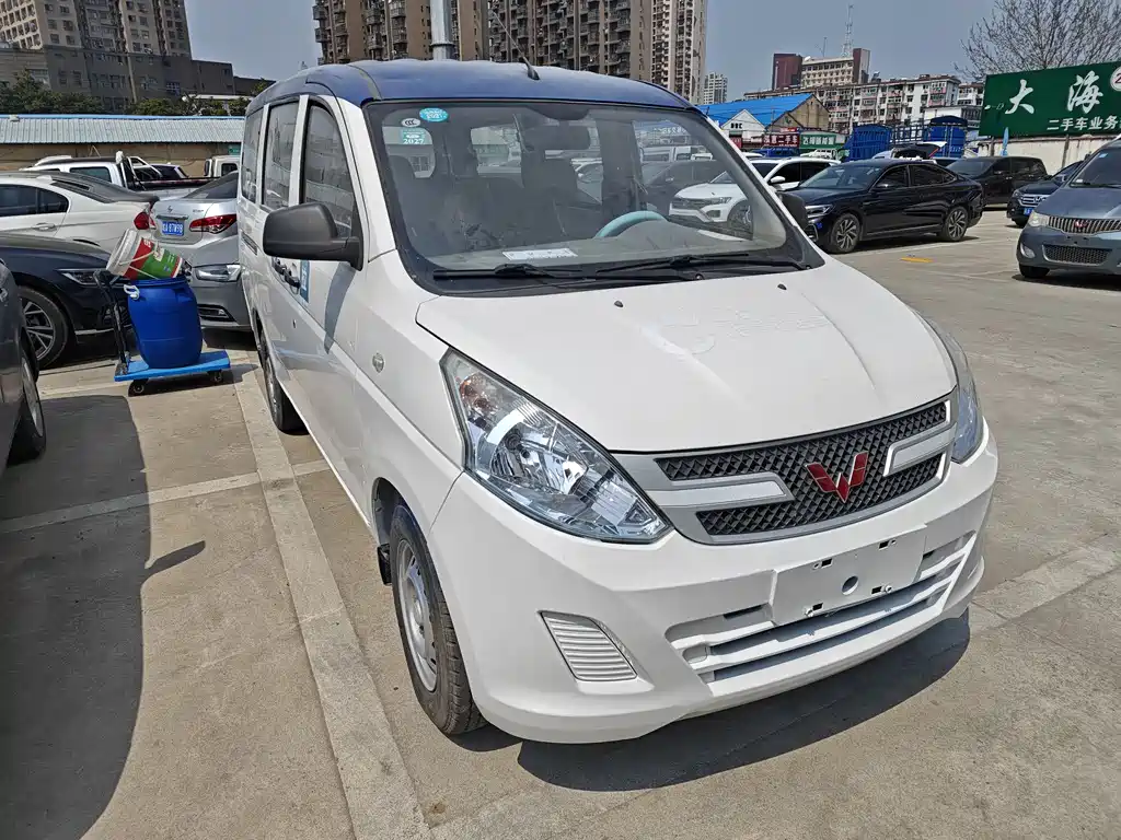 Wuling Rongguang V 1.5 L Utility CN-VI LAR