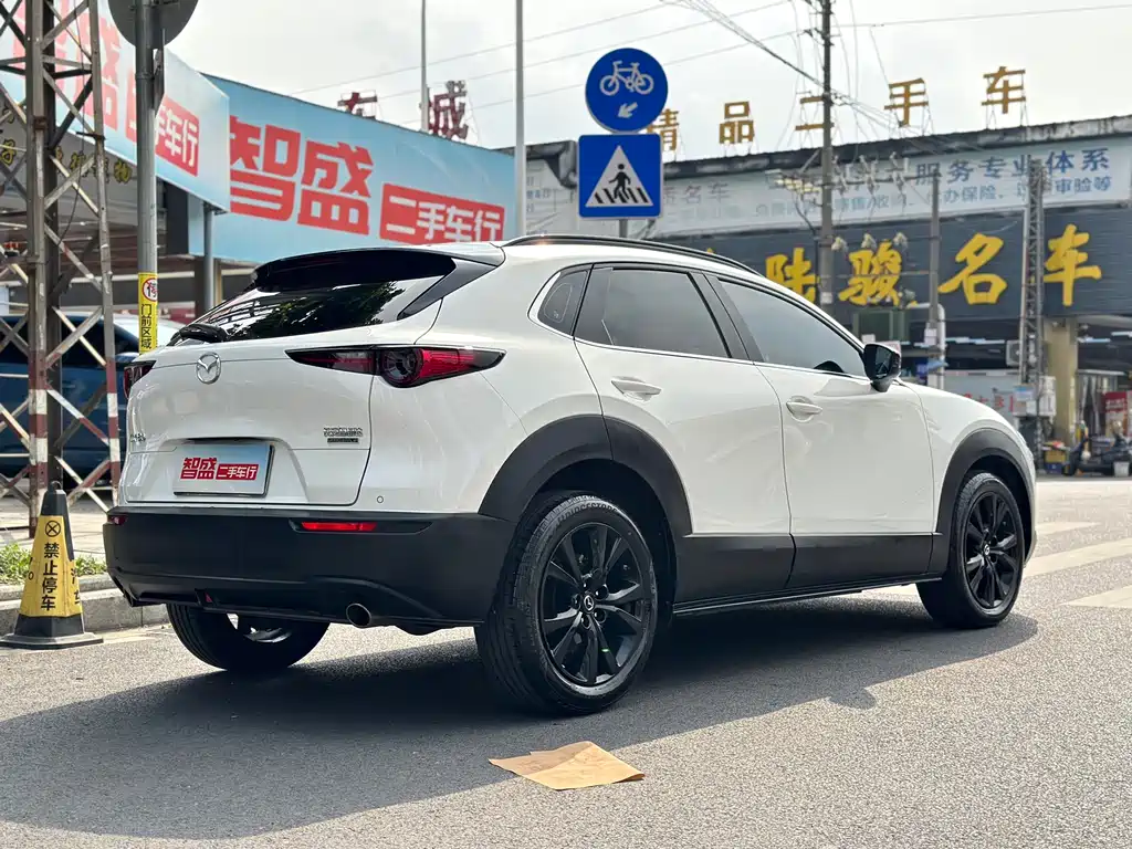 Mazda CX-30 2.0 L Auto Shine Joy Type Obsidian