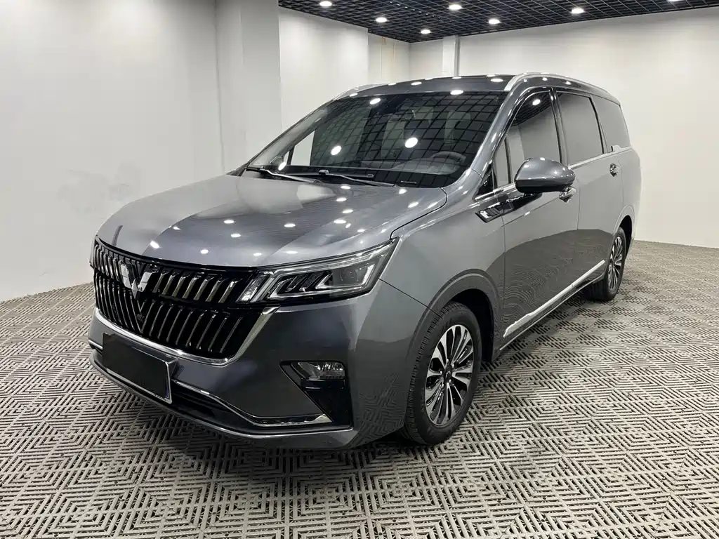 Wuling Jiachen 1.5 T CVT Premium Flagship