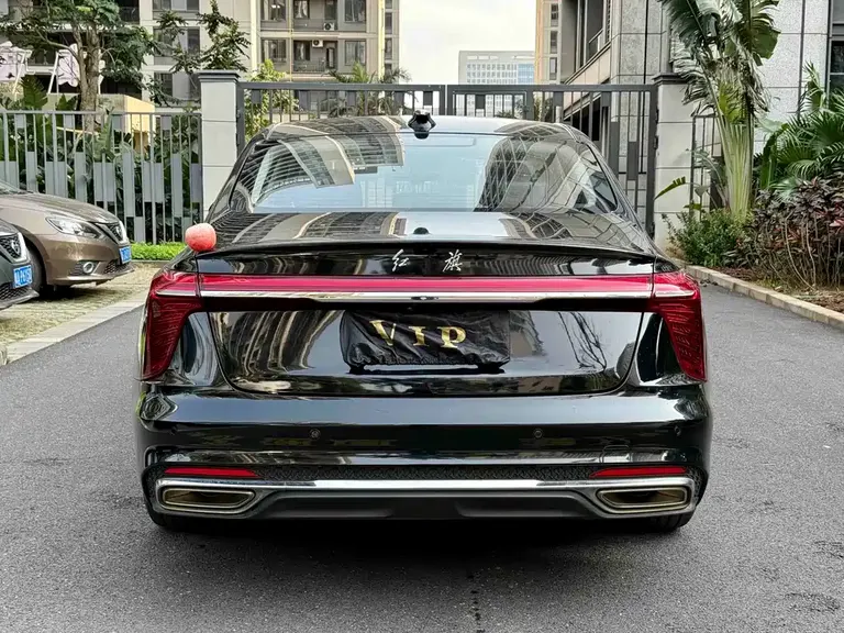 Hongqi H5 2.0 T Auto Connected Flagship Leading