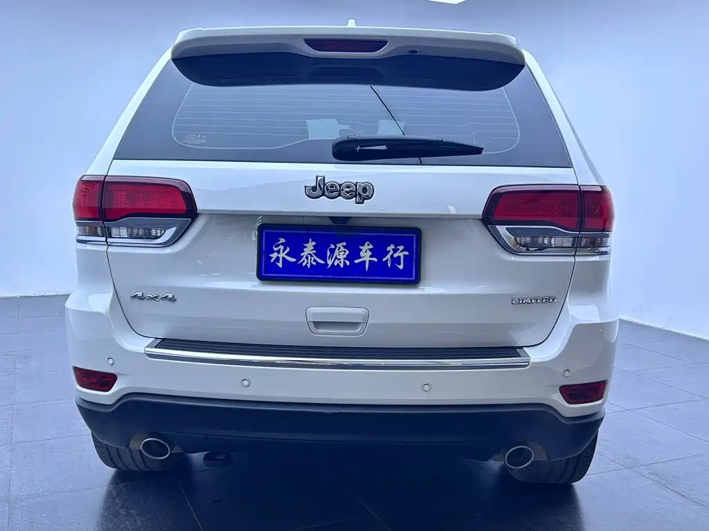 Grand Cherokee (Import) 3.0 L 80 Anniversary