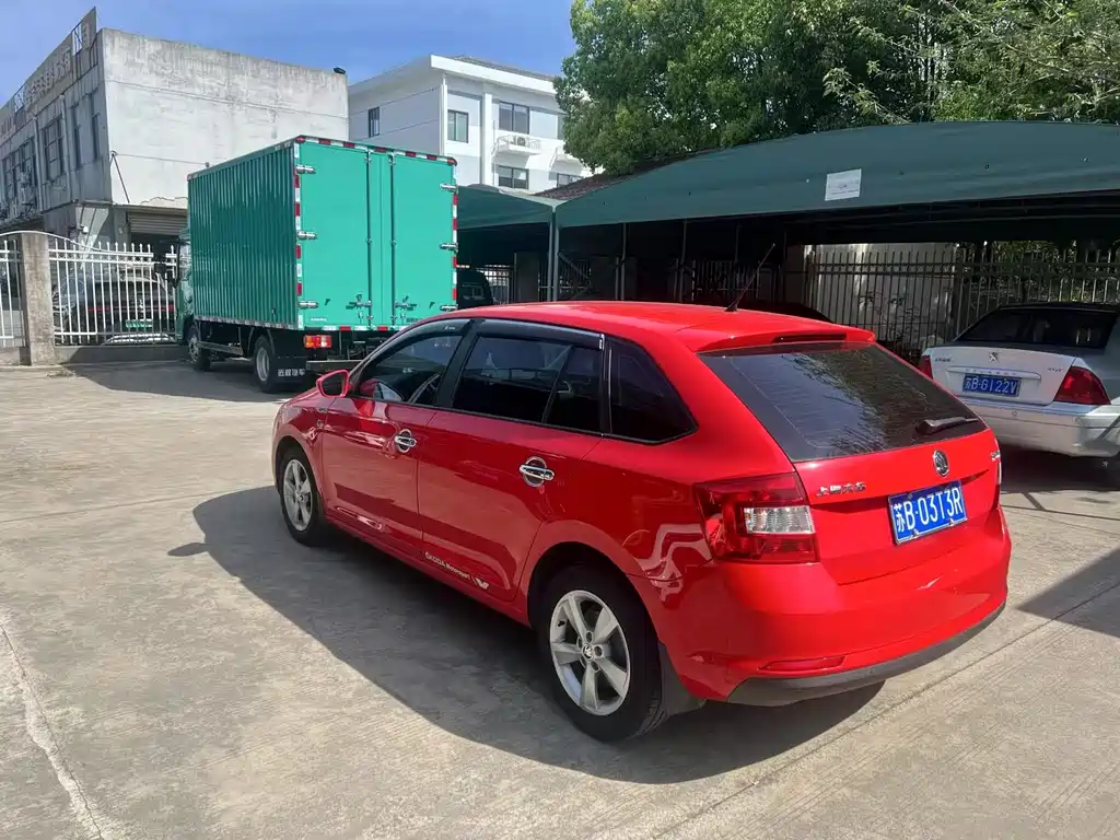 Rapid Spaceback 昕动 2014款 1.6 L 自动悦享版