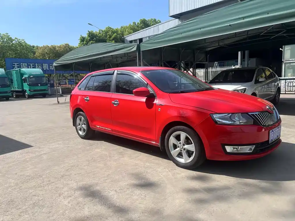 Rapid Spaceback 昕动 2014款 1.6 L 自动悦享版