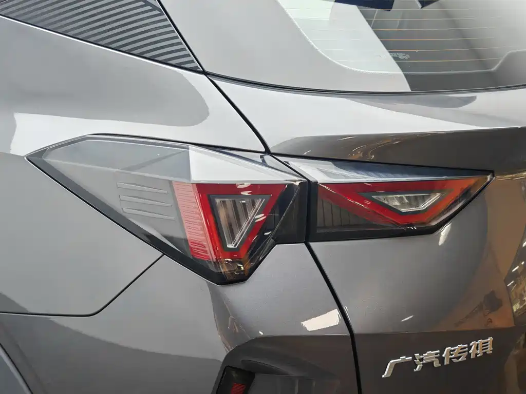 GAC Trumpchi GS3 Shadow Speed 270 T Power Take