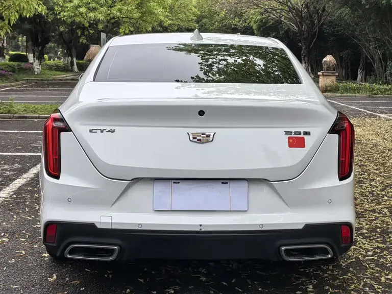 Cadillac CT4 28 T Luxury