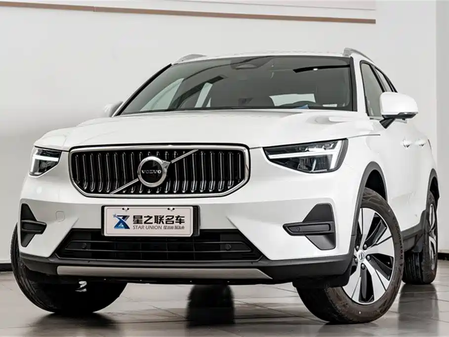 Volvo XC40 沃尔沃XC40 2025款 B3 智远豪华版