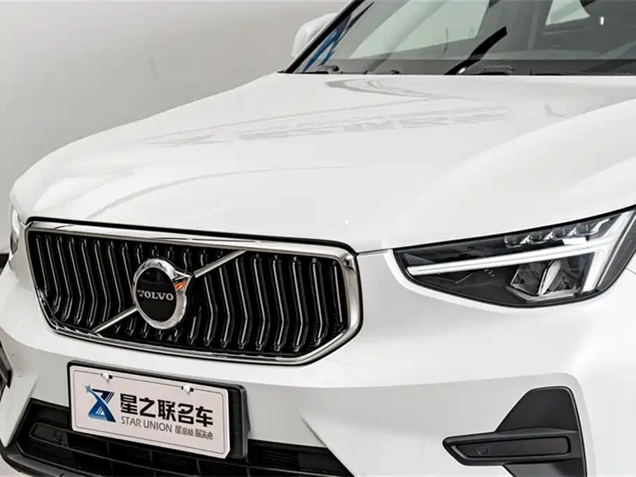 Volvo XC40 沃尔沃XC40 2025款 B3 智远豪华版