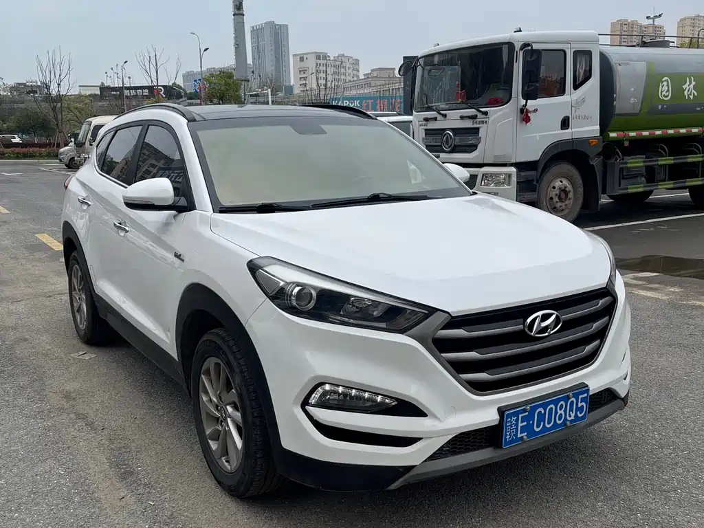 Tucson 1.6 T DCT 2 WD 15 Anniversary Special Edition