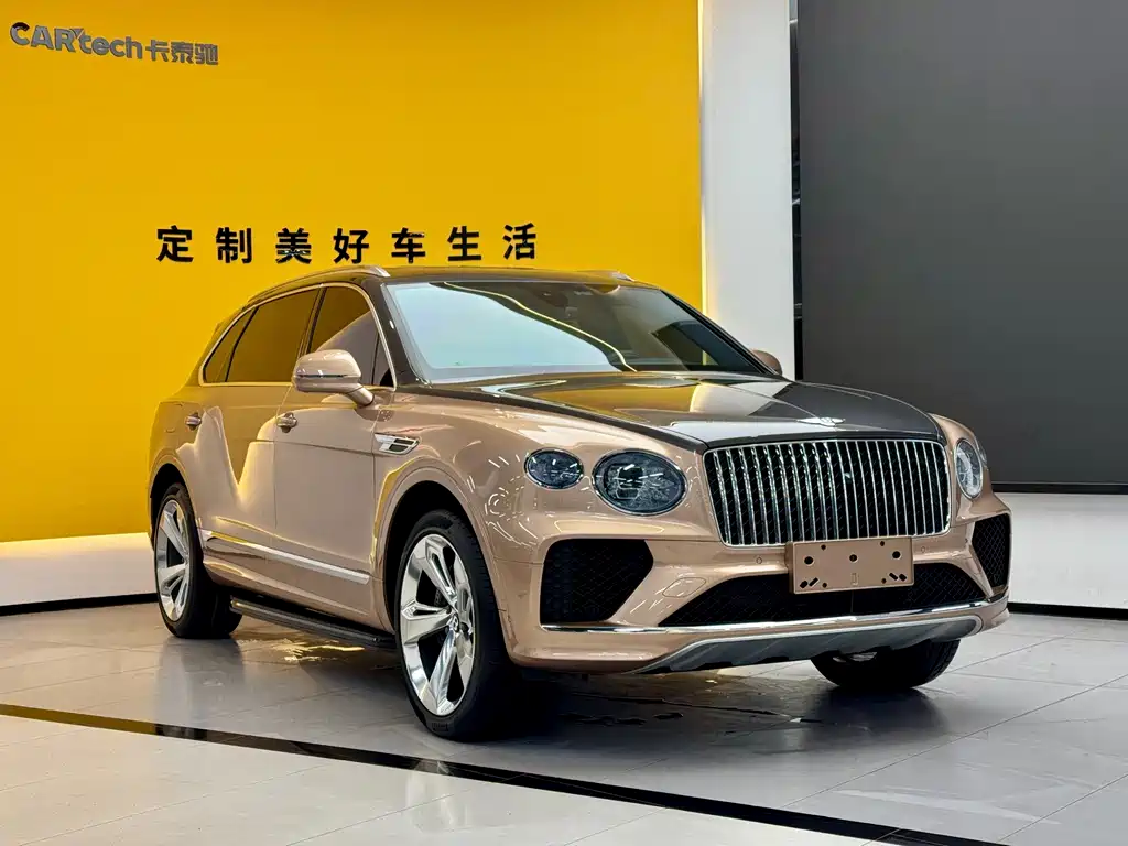 Bentayga 4.0 T V8 LWB Range