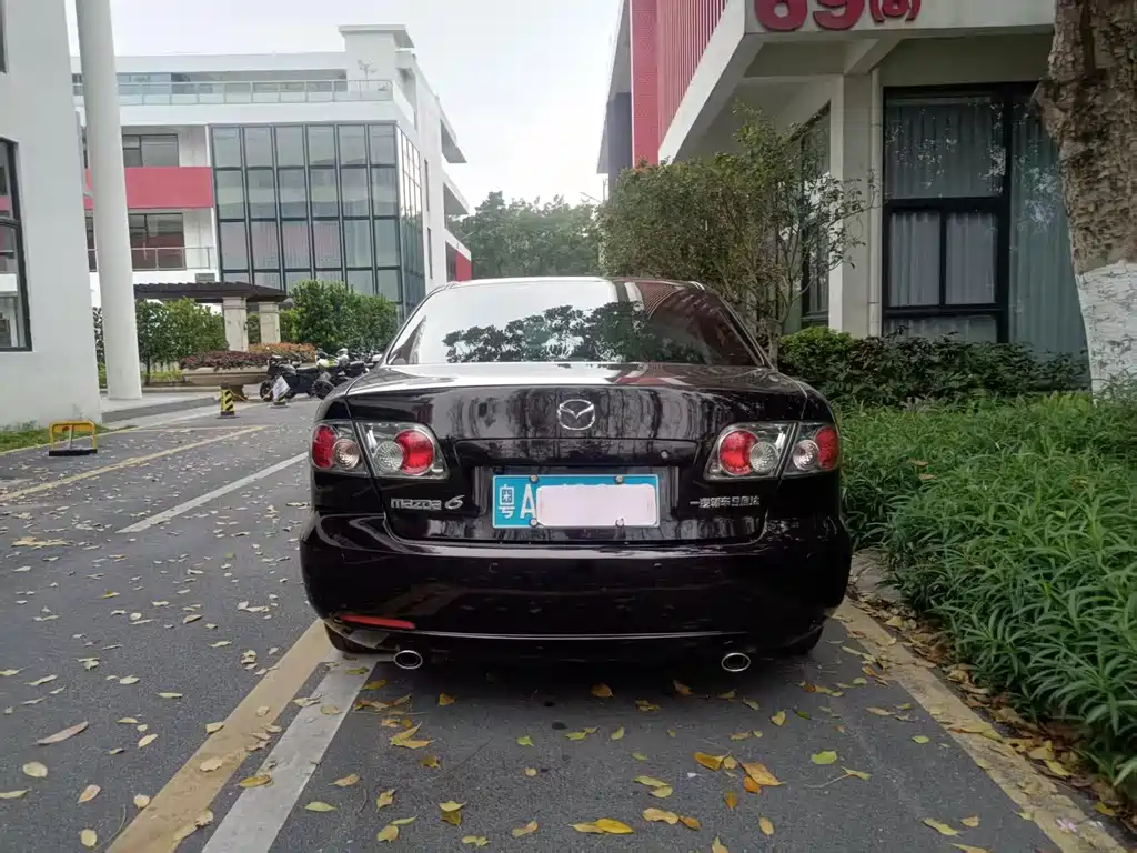 Mazda 6 2.0 L Auto Super Luxury