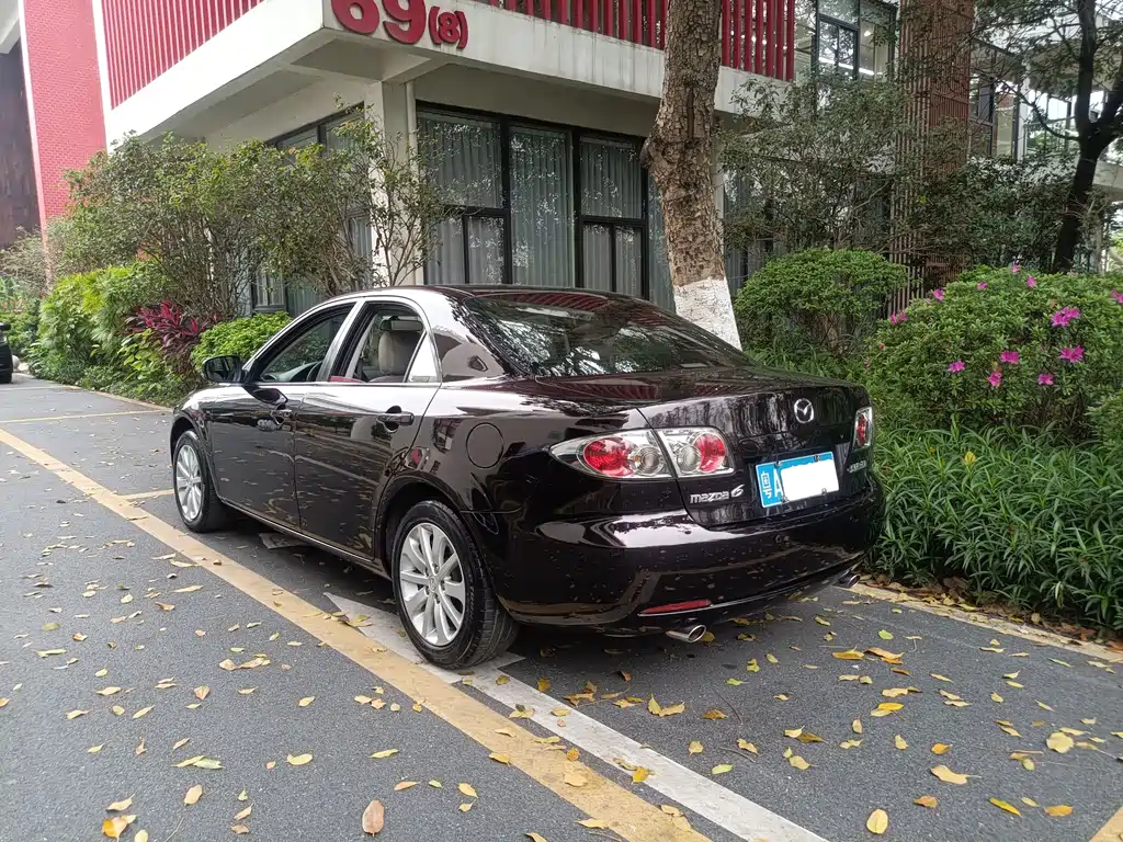 Mazda 6 2.0 L Auto Super Luxury