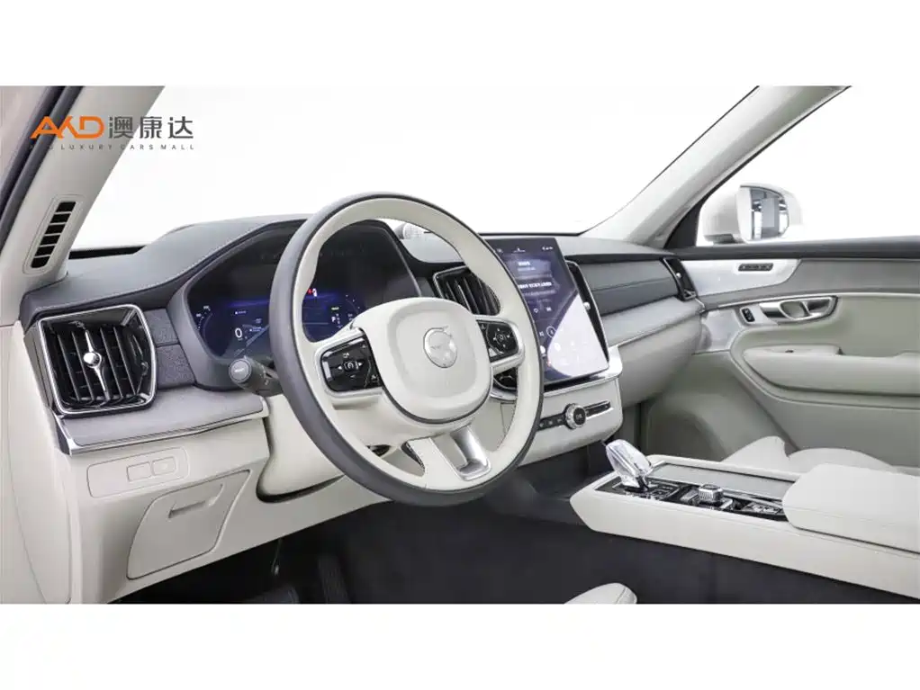 Volvo XC90 PHEV 沃尔沃XC90/2.0 T/25款/T8 改款 智尊豪华版 7座