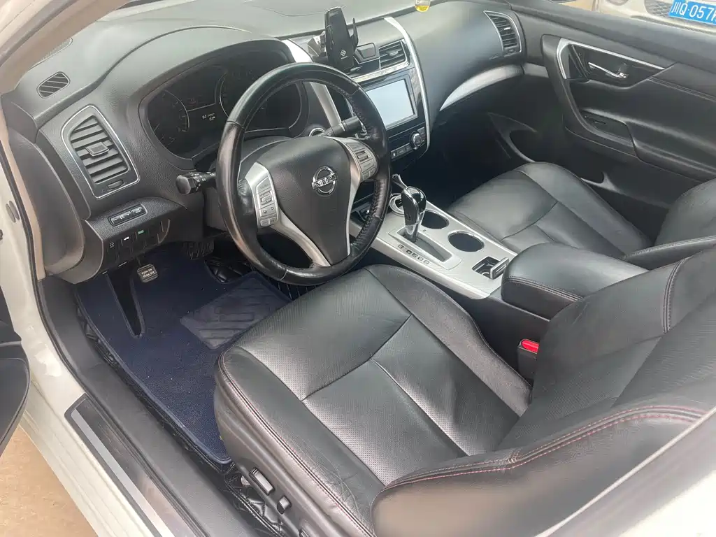 Teana Facelift 2.0 L XL Comfort