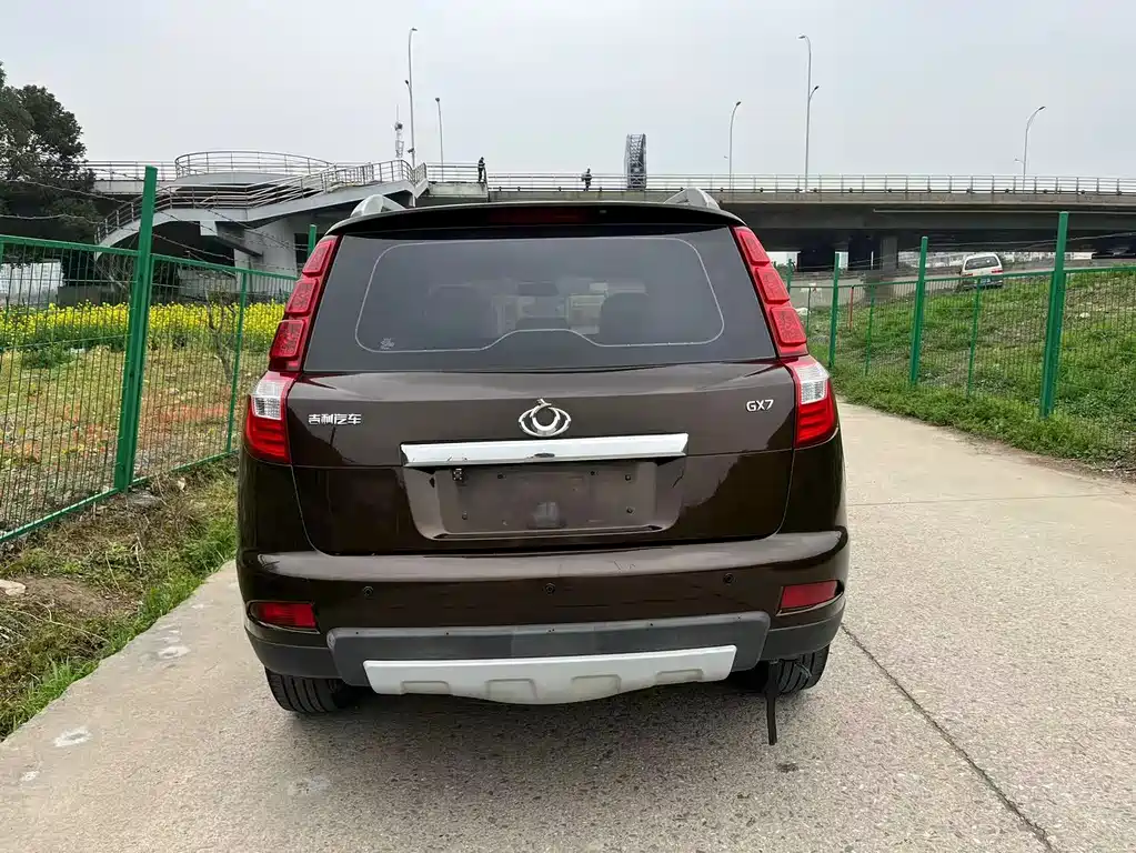 Geely GX7 吉利GX7 2014款 2.0 L 自动豪华型