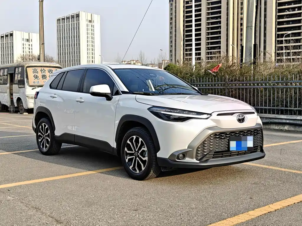 Frontlander 2.0 L CVT Luxury