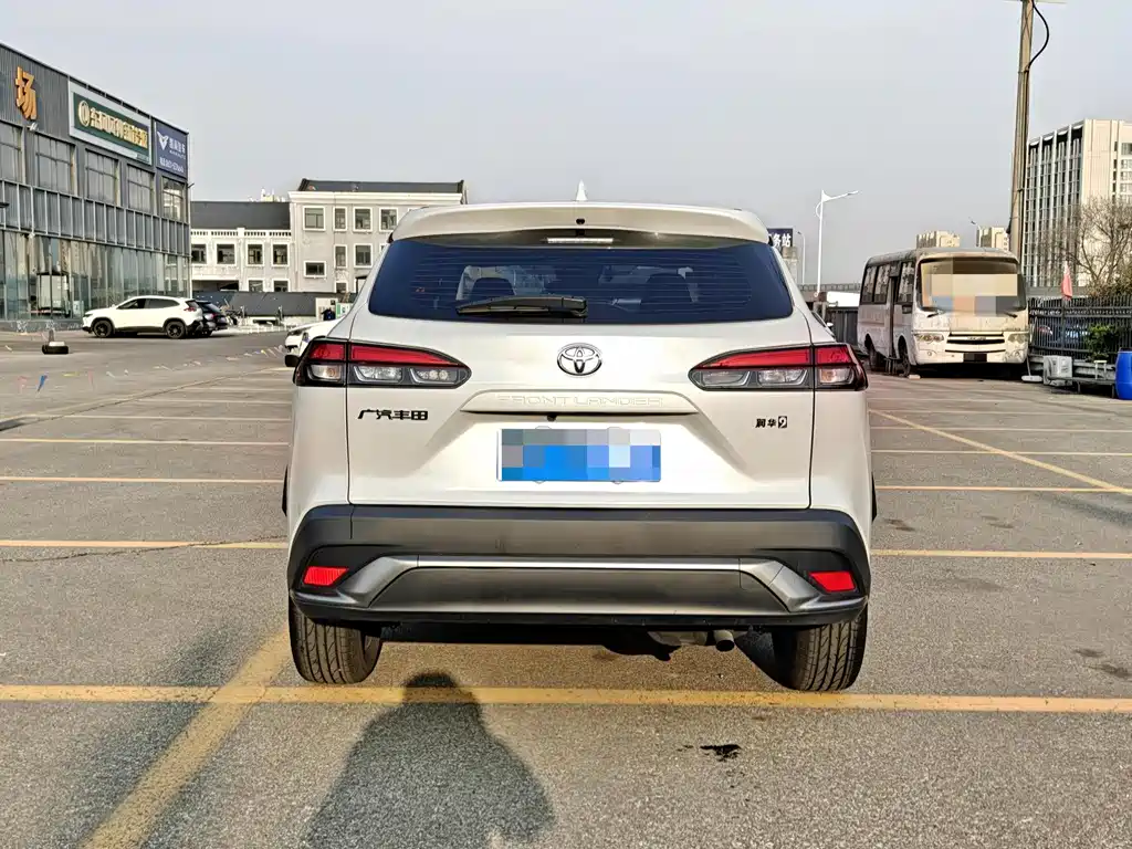 Frontlander 2.0 L CVT Luxury