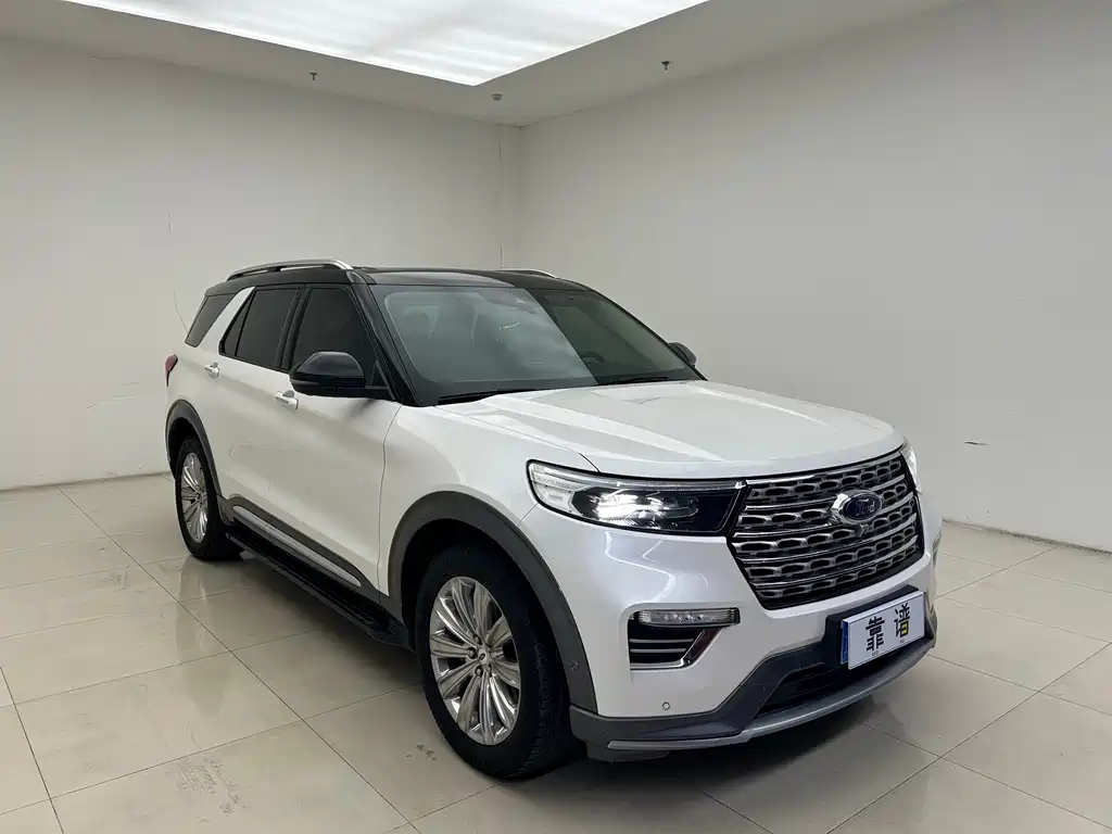 Explorer EcoBoost 285 4 WD Titanium 7-seat