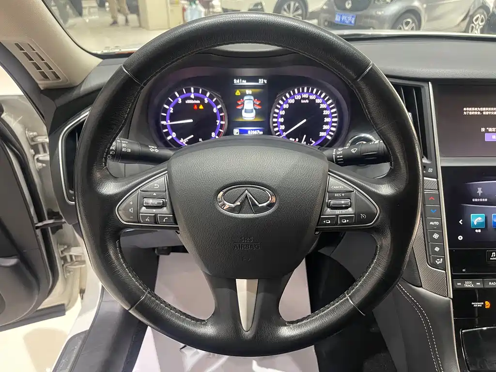 Infiniti Q50 L 2.0 T Joy