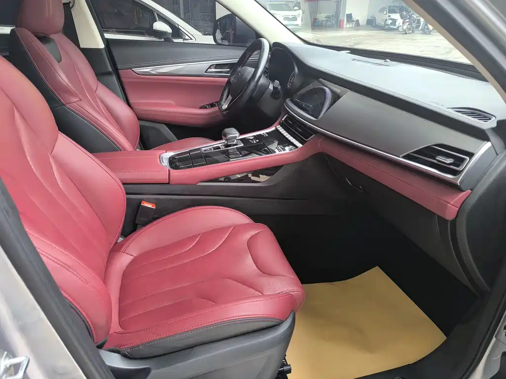 Changan CS85 Coupe 1.5 T DCT Luxury