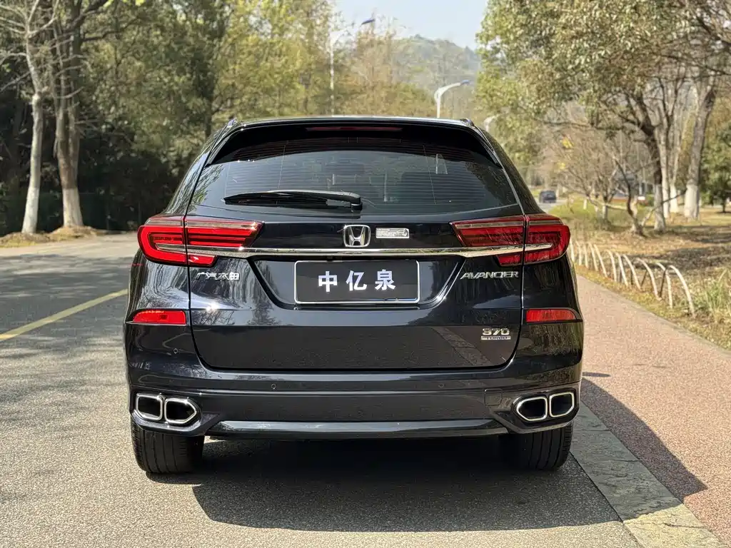 Avancier 370 TURBO 2 WD Luxury