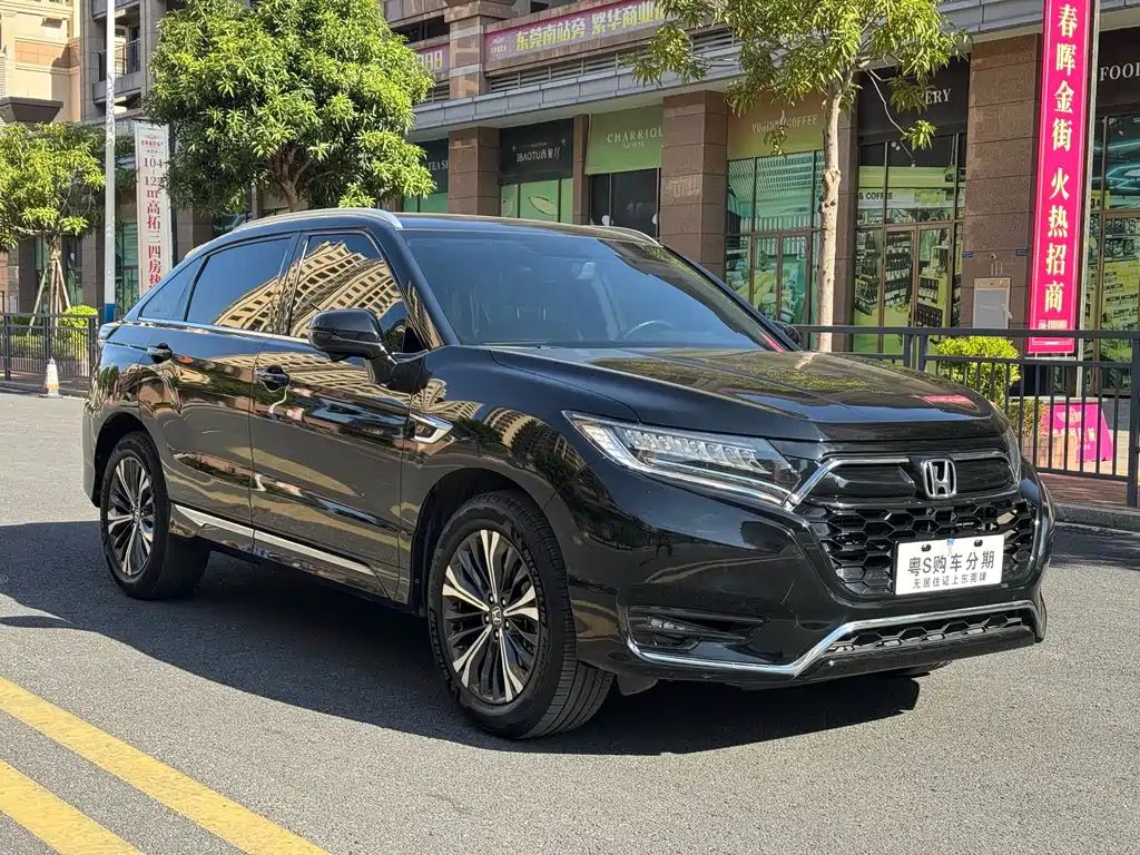 Honda UR-V 370 TURBO 4 WD Premium