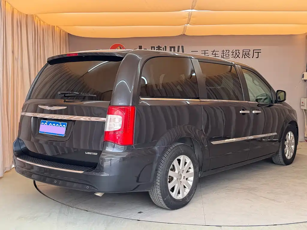 Pacifica (Import) 3.6 L Comfort