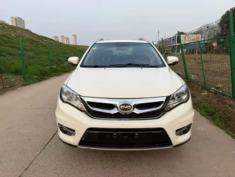 BYD S7 2.0 T Auto Distinguished