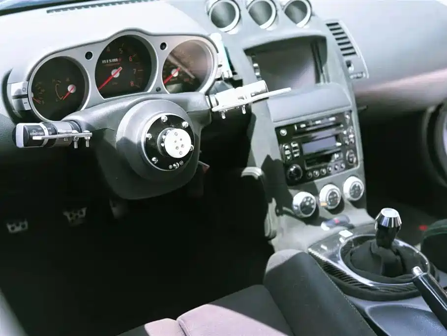 Nissan 350 Z 3.5 MT